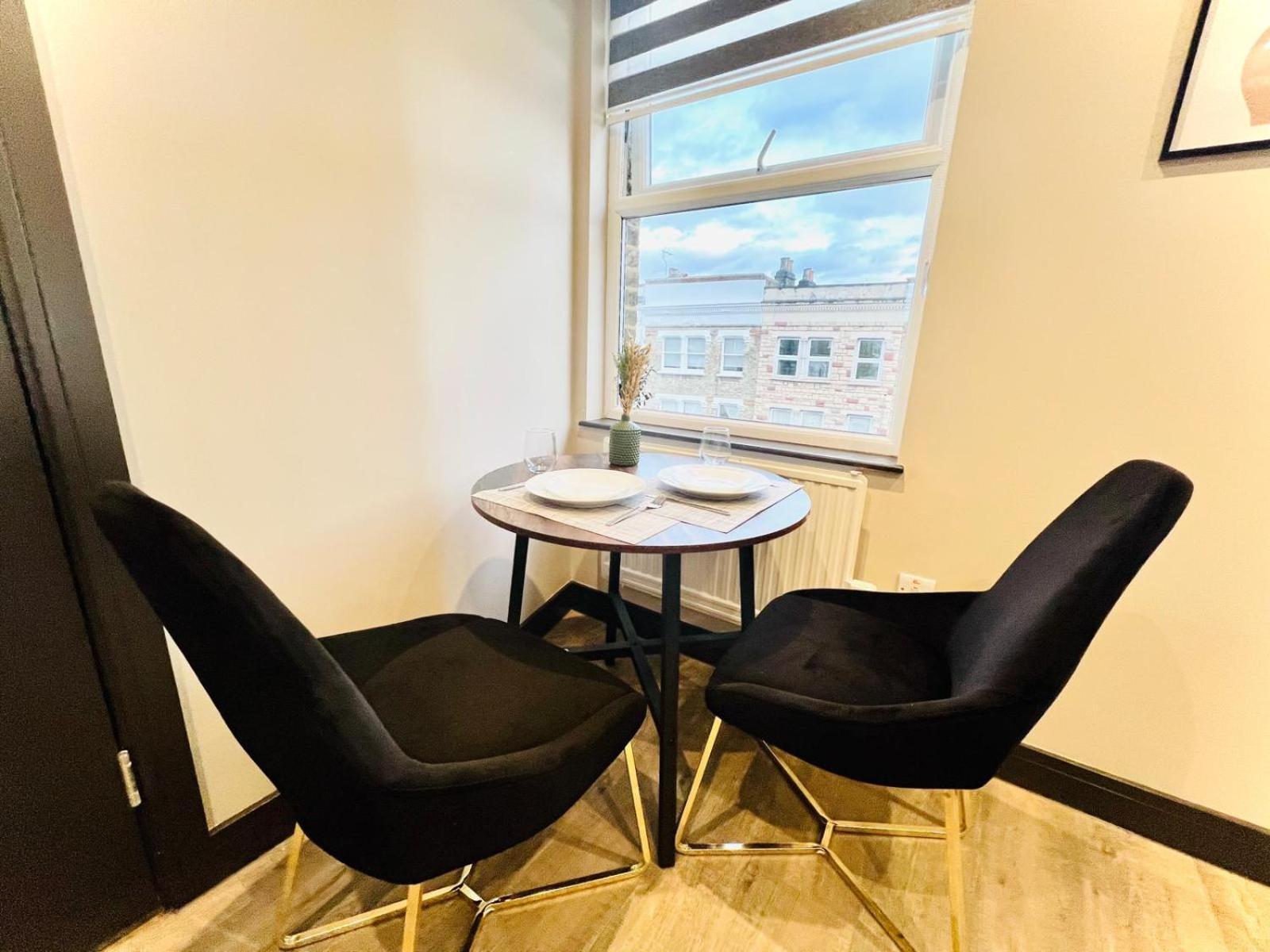 London 72 City Center Studio Top Location I Экстерьер фото