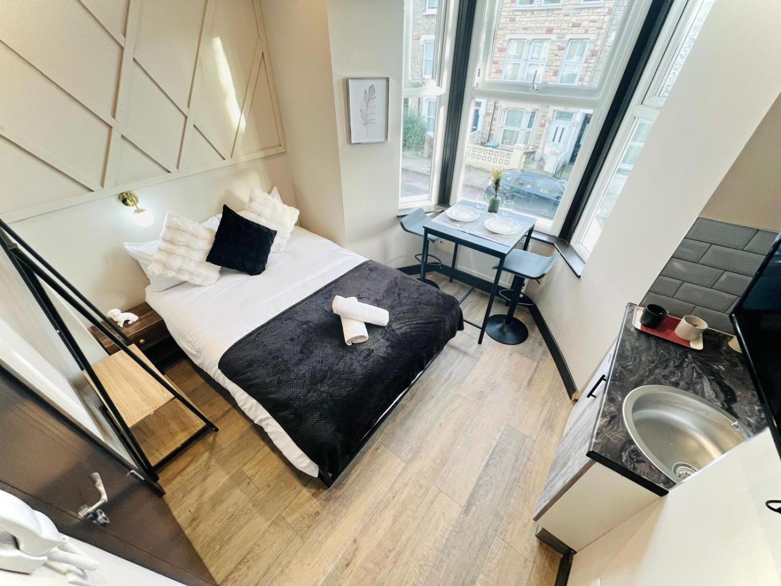 London 72 City Center Studio Top Location I Экстерьер фото