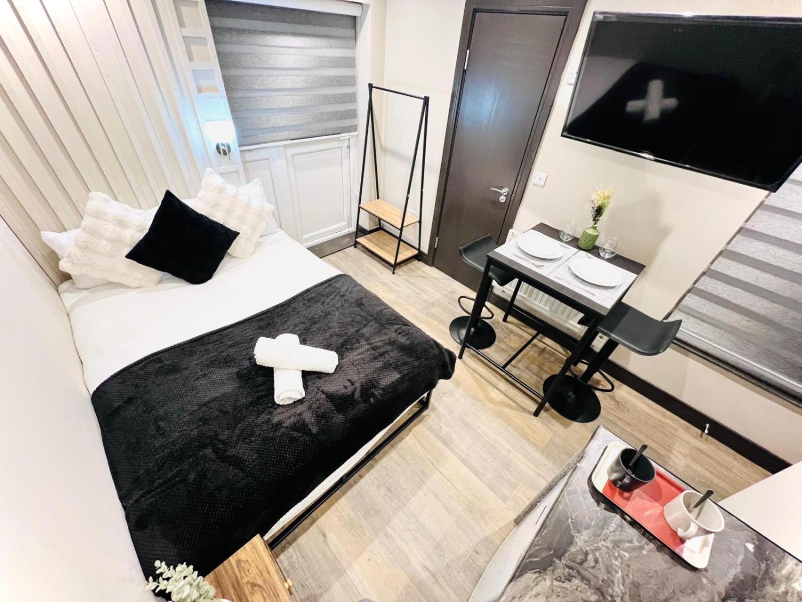 London 72 City Center Studio Top Location I Экстерьер фото