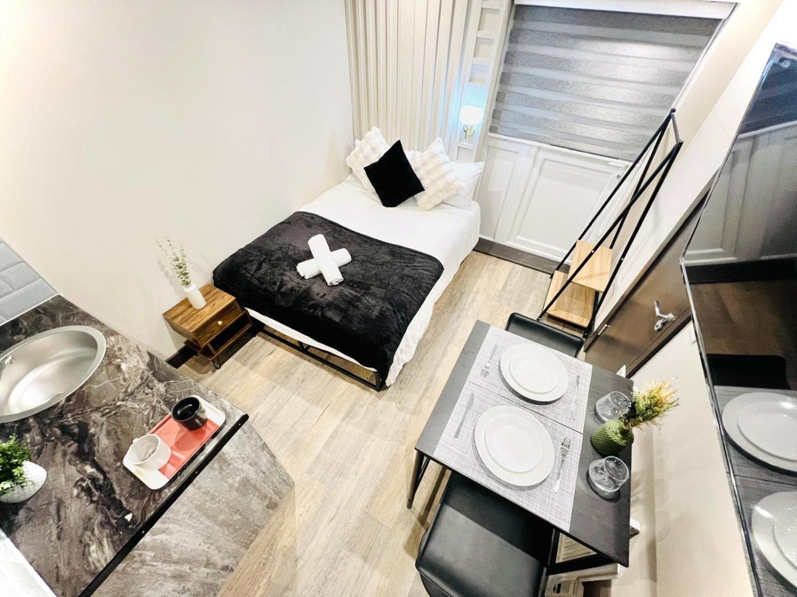 London 72 City Center Studio Top Location I Экстерьер фото
