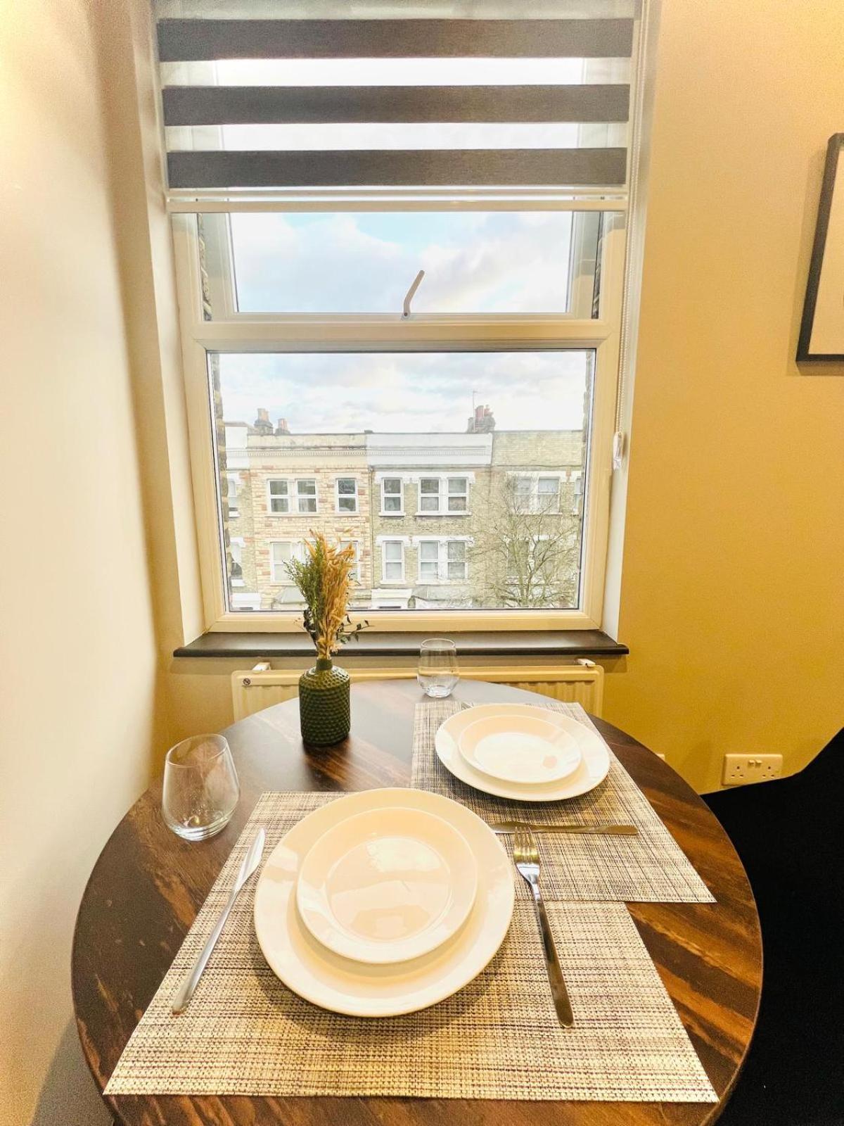 London 72 City Center Studio Top Location I Экстерьер фото
